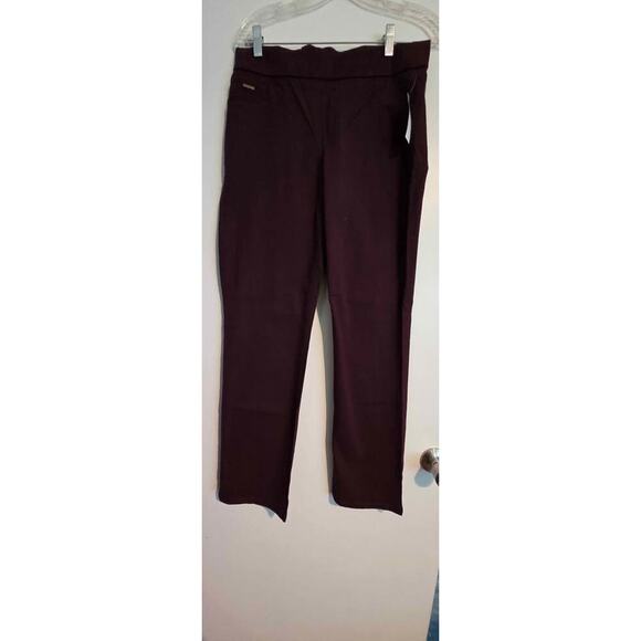 Nine West Size 6  NWT  Wine Stretch - Picture 4 of 5